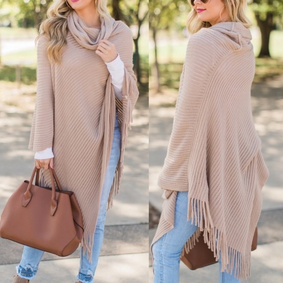 🎉HP✨LAST ONE!✨NEW Soft Cowl Neck Poncho Cape Wrap - Picture 2 of 2